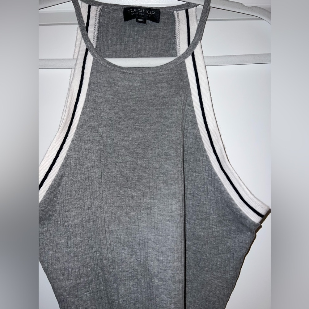 TOP SHOP GRAY TOP - Picture 2 of 4